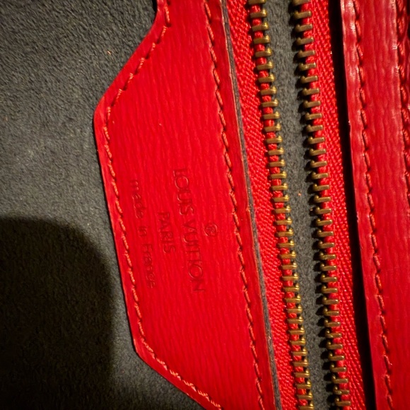 Louis Vuitton Red Epi Set - Picture 9 of 16